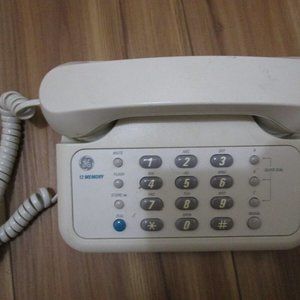 GE Telephone 12 Number Memory Model 2-9230A Classic Style Corded Beige
